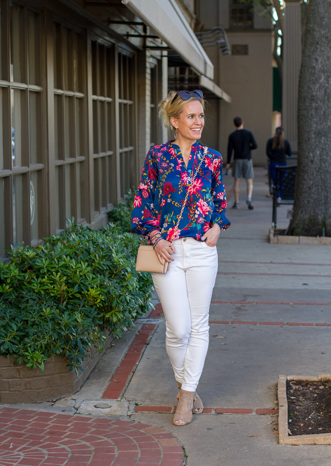 7 Ways to Become More Confident in Yourself + Floral Blouse - joyfully so